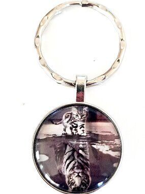 Kitty Tiger Reflection Keychain Wildlife Animal Art Silver Tone Detachable Gift